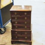 213 1420 CHEST OF DRAWERS